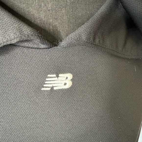 New Balance cropped sweater XS - Picture 3 of 8